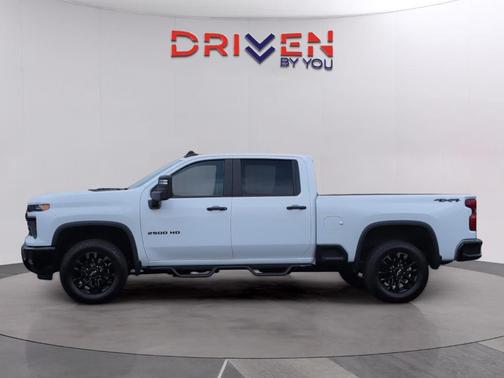 2025 Chevrolet Silverado 2500 Custom