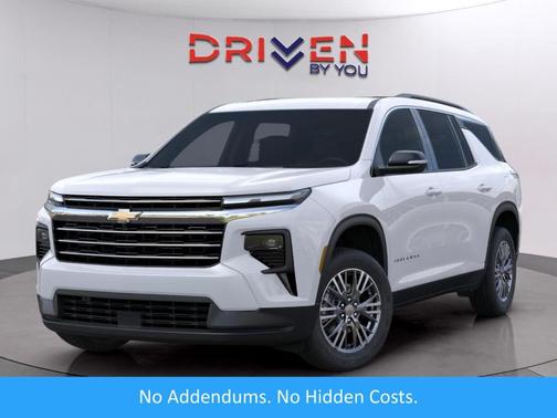 Summit White 2026 Chevrolet Traverse LT