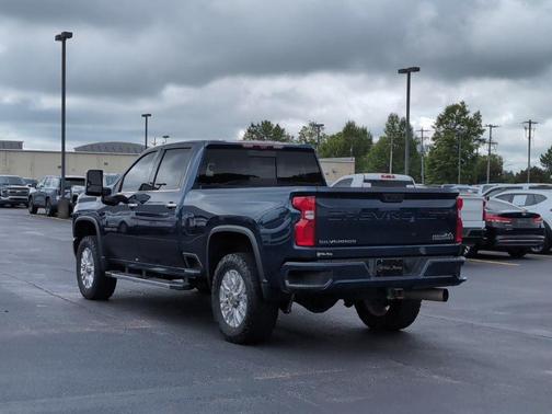 Northsky Blue Metallic 2022 Chevrolet Silverado 2500 High Country