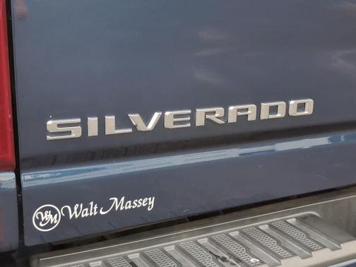 Northsky Blue Metallic 2022 Chevrolet Silverado 2500 High Country