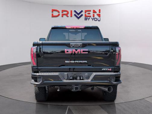 Onyx Black 2026 GMC Sierra 2500 AT4