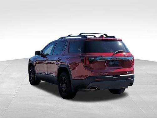 2022 GMC Acadia AT4