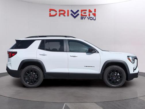 2026 GMC Terrain FWD Elevation