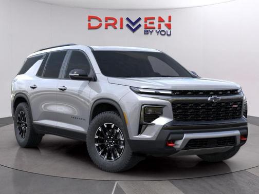 Sterling Gray Metallic 2026 Chevrolet Traverse Z71