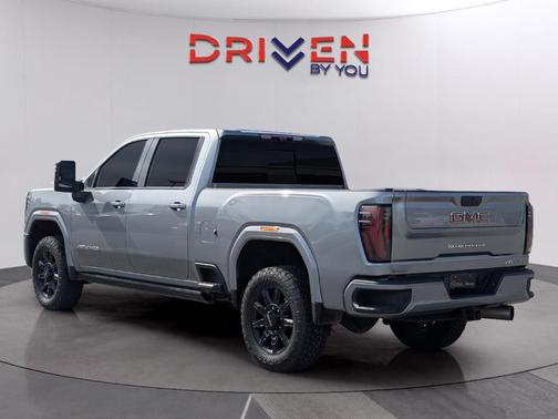 2024 GMC Sierra 2500 AT4