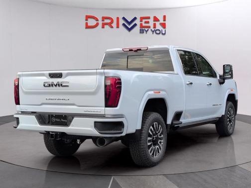 Glacier White 2026 GMC Sierra 3500 Denali Ultimate