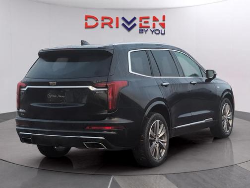 2021 Cadillac XT6 Premium Luxury AWD