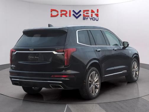 2021 Cadillac XT6 Premium Luxury AWD