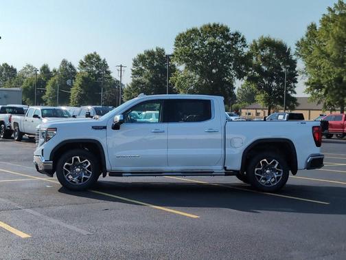 Summit White 2026 GMC Sierra 1500 SLT