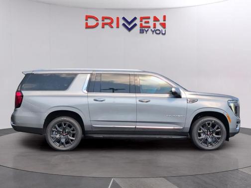 Sterling 2026 GMC Yukon XL Elevation