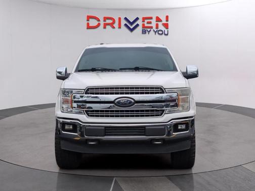 White Platinum Tri-Coat Metallic 2018 Ford F-150 Lariat