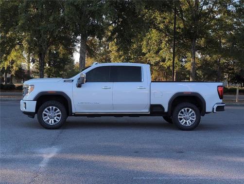 2023 GMC Sierra 2500 Denali