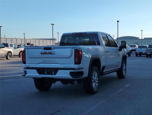 2023 GMC Sierra 2500 Denali