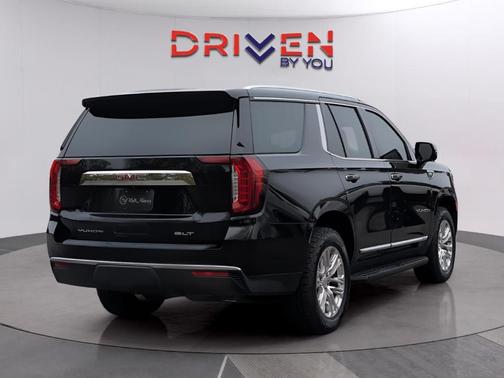2021 GMC Yukon SLT