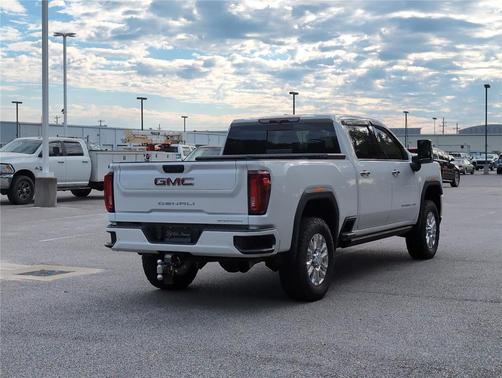 2022 GMC Sierra 2500 Denali