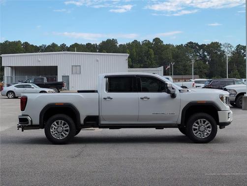 2022 GMC Sierra 2500 Denali
