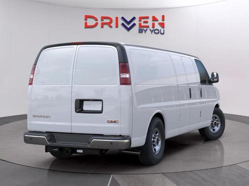 2025 GMC Savana 2500 Work Van