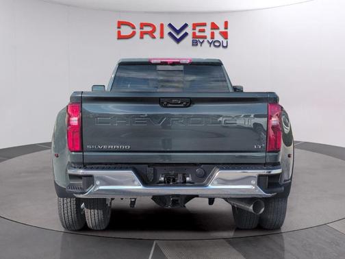 2026 Chevrolet Silverado 3500 LT