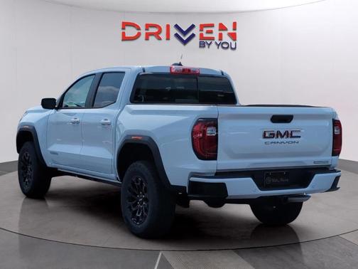 Summit White 2026 GMC Canyon Elevation