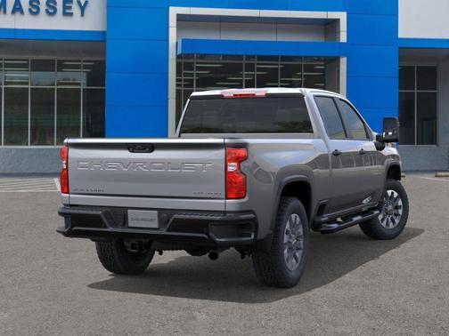 2026 Chevrolet Silverado 2500 Custom