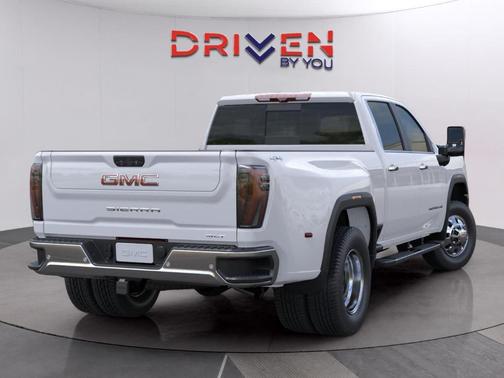Summit White 2026 GMC Sierra 3500 SLT