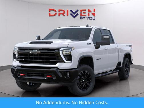 Summit White 2026 Chevrolet Silverado 2500 LT