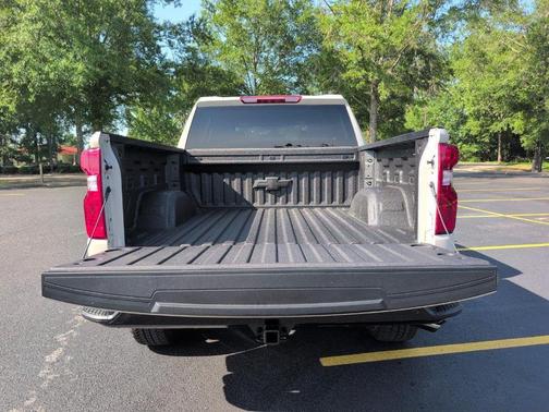 White Sand 2026 Chevrolet Silverado 1500 Custom Trail Boss