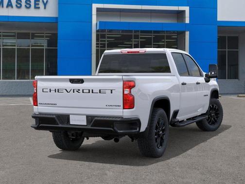 2026 Chevrolet Silverado 2500 Custom