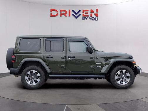 2022 Jeep Wrangler Unlimited Sahara