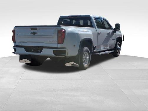 2022 Chevrolet Silverado 3500 High Country