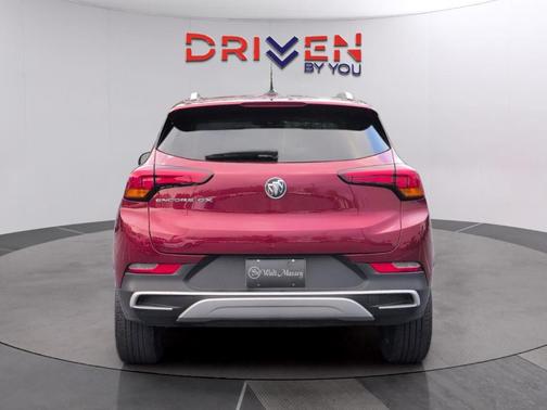 Cinnabar Metallic 2022 Buick Encore GX Select