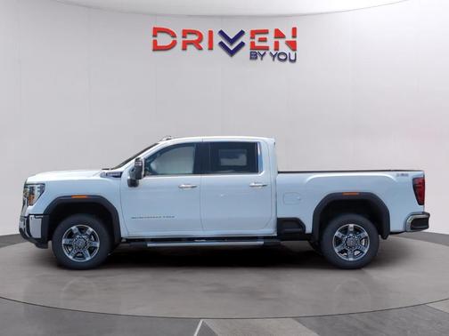 Summit White 2026 GMC Sierra 2500 SLT