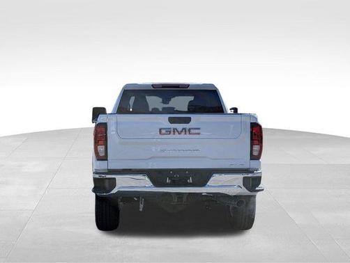 2025 GMC Sierra 2500 SLE
