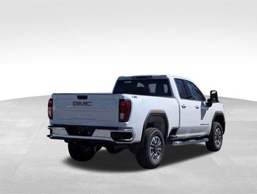 2025 GMC Sierra 2500 SLE