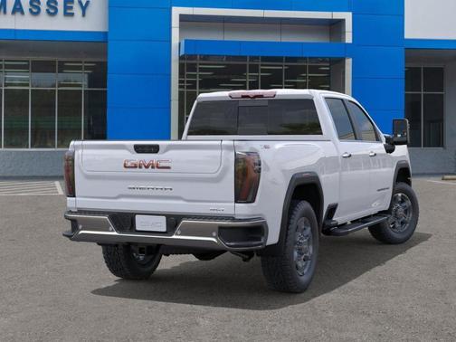 2026 GMC Sierra 2500 SLT