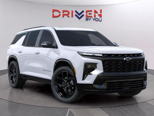 Polar White 2026 Chevrolet Traverse RS
