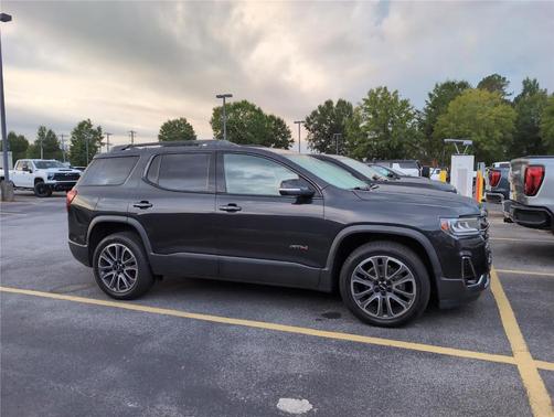 2020 GMC Acadia AT4