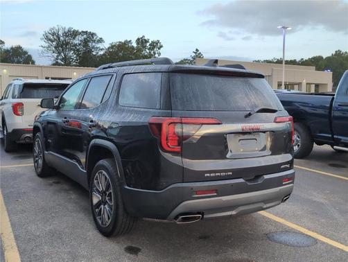 2020 GMC Acadia AT4