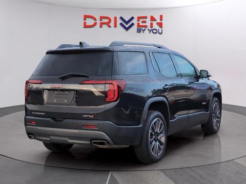 2020 GMC Acadia AT4