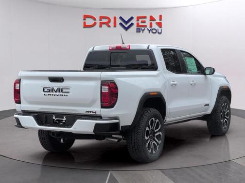 2026 GMC Canyon AT4