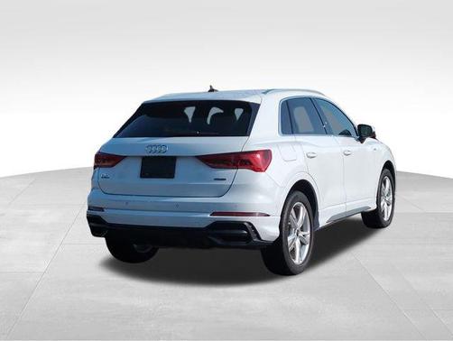 2021 Audi Q3 45 S line Premium Plus