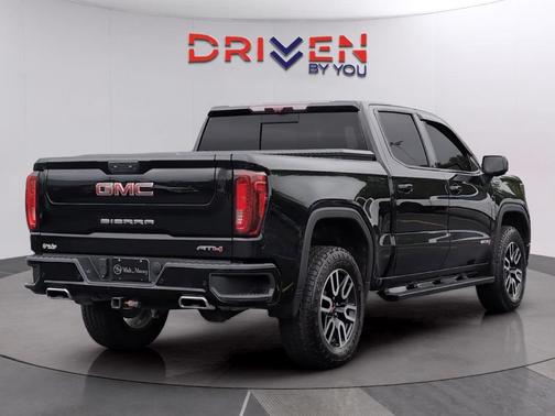 Onyx Black 2023 GMC Sierra 1500 AT4