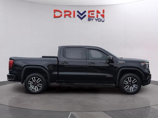 Onyx Black 2023 GMC Sierra 1500 AT4