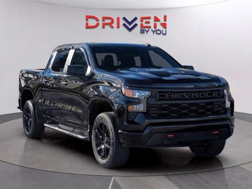 2023 Chevrolet Silverado 1500 Custom Trail Boss