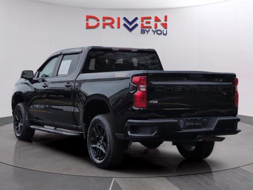 2023 Chevrolet Silverado 1500 Custom Trail Boss