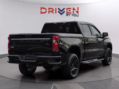 2023 Chevrolet Silverado 1500 Custom Trail Boss