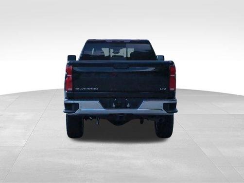 2025 Chevrolet Silverado 2500 LTZ