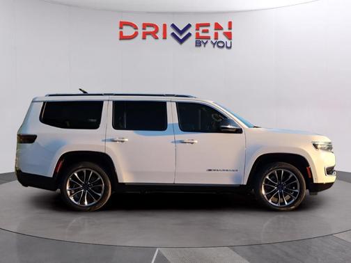 2023 Jeep Wagoneer Series III