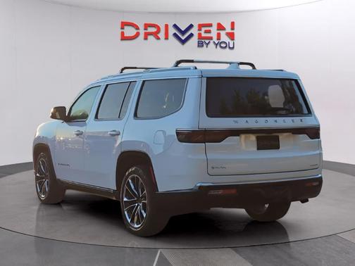 2023 Jeep Wagoneer Series III