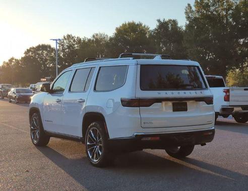 2023 Jeep Wagoneer Series III
